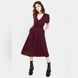 NWT Disturbia Poultice Embroidered Cotton Midi Dress in Burgundy US 4 / UK 8